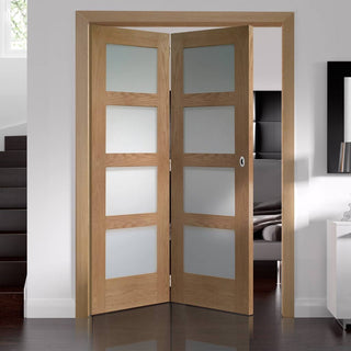 Image: Bespoke Thrufold Shaker Oak 4 Pane Glazed Folding 2+0 Door - Prefinished