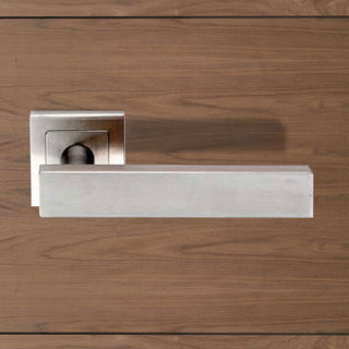 Image: Steelworx SSL1403 Lever Latch Handles on Square Sprung Rose