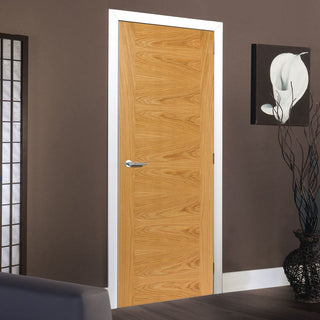 Image: Interior flush oak door from JB Kind Joinery