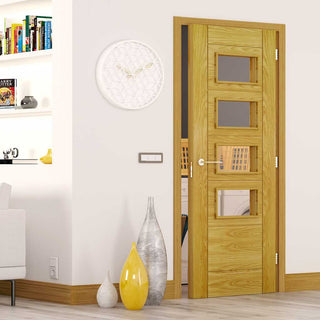 Image: Deanta oak veneered interior door with safety glass