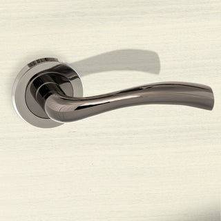 Image: Texas Status Lever on Round Rose - Black Nickel