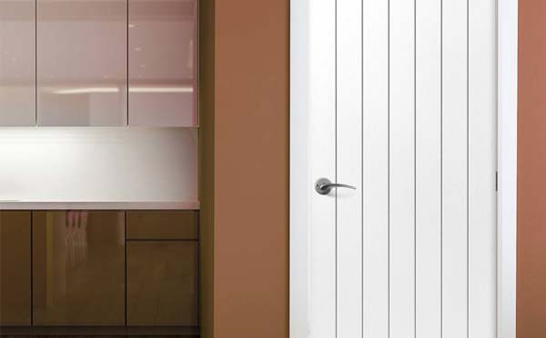 Flush white doors at bulk prices