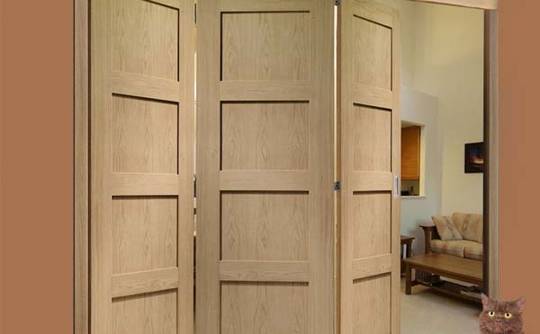 Freefold White and Oak Folding Frames