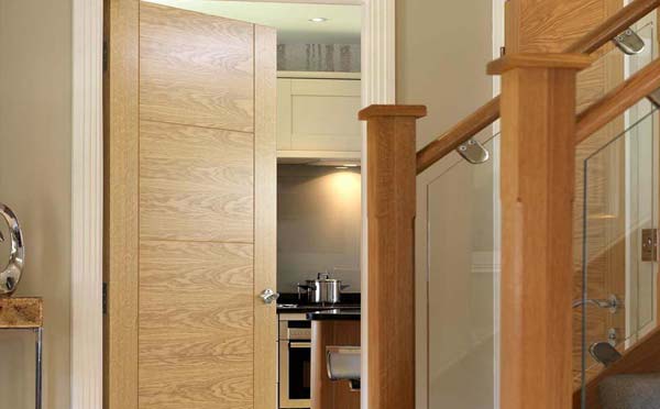 JB Kind Isis Veneered Oak Door, Pre-Finished