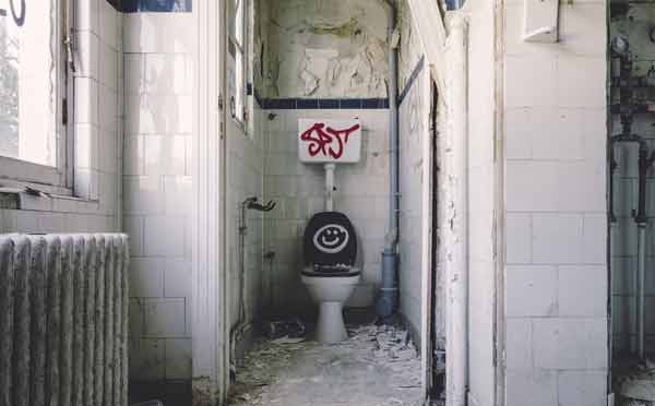 Repairing a faulty wc ball valve