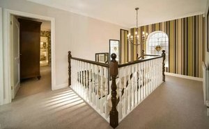Fitting a balustrade