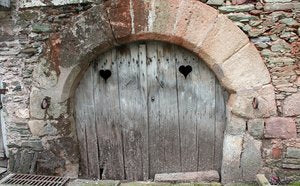 Unusual doors or just a nightmare?