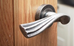 Great Savings on Handle Packs