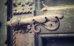 Video on "How to fit Interior Door Latch handles"