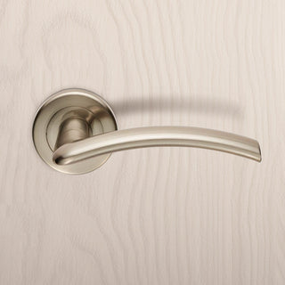 Image: Serozzetta Trenta Lever Latch Handles on Round Rose - Satin Finish