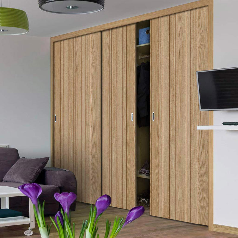Minimalist Wardrobe Door & Frame Kit - Three Montreal Oak Flush Internal Door - Prefinished