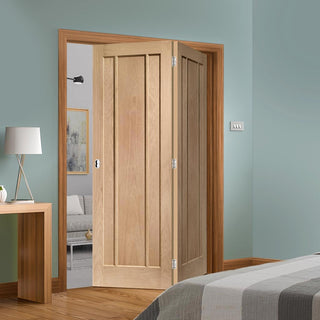 Image: Two Folding Doors & Frame Kit - Worcester Oak 3 Panel 2+0 - Unfinished