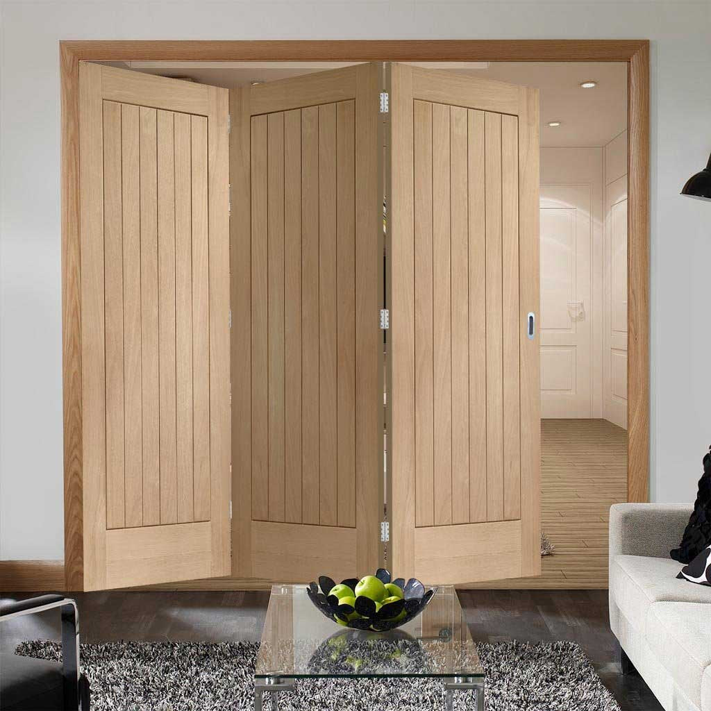 Bespoke Thrufold Suffolk Oak Folding 3+0 Door - Vertical Lining