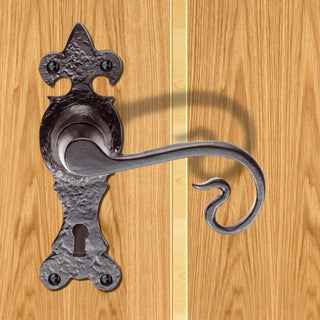 Image: Antique Black Ludlow LF5116 Curly Tail Lever Lock Door Handles - Size 170x52mm