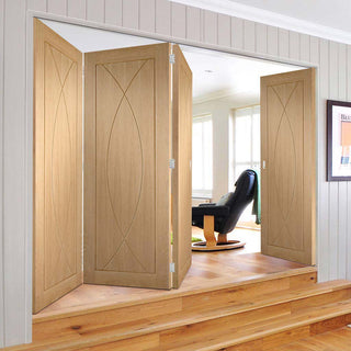 Image: Bespoke Thrufold Pesaro Oak Flush Folding 3+1 Door - Prefinished