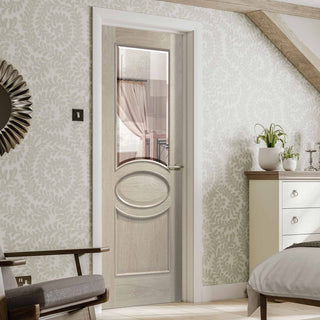Image: Oak interior door with elegant bevelled glass