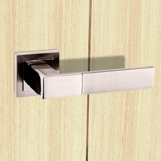 Image: Senza Pari Casalli Lever on Square Rose - Satin Nickel