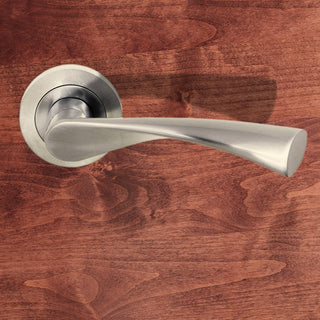 Image: Colorado Status Lever on Round Rose - Satin Nickel