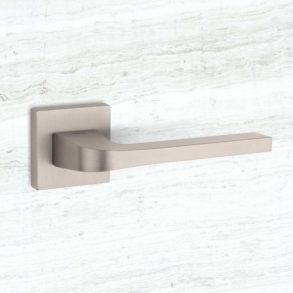 Tupai Rapido CurvaLine Valbona Lever on Square Rose - Pearl Nickel
