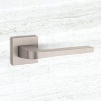 Tupai Rapido CurvaLine Valbona Lever on Square Rose - Pearl Nickel