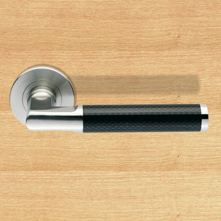 Image: Steelworx SWL1118SSS Lever Latch Handles with Carbon Fibre Handle on Concealed Bearing Rose