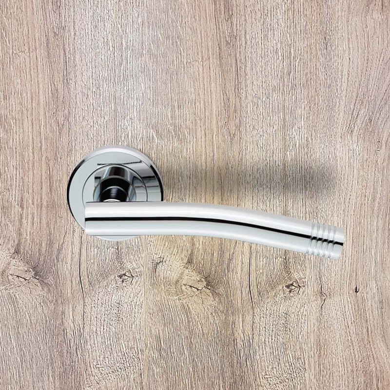 Serozzetta Carolina ZIN3115 Lever Latch Handles on Round Rose - 2 Finishes