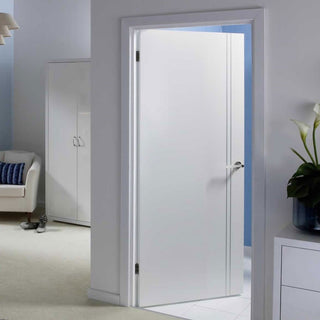 Image: Door and Frame Kit - Sierra Blanco Flush Door - White Painted