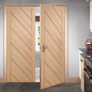 Image: Bespoke Monza Oak Door Pair