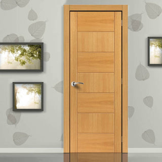 Image: Interior flush oak door from JB Kind Joinery
