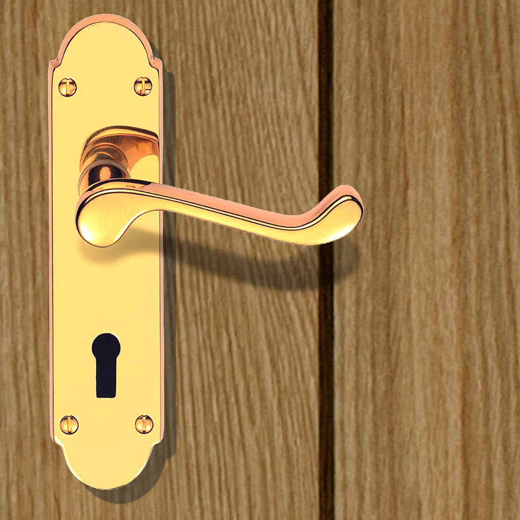 DL168 Oakley Suite Lever Lock Door Handles - 3 Finishes
