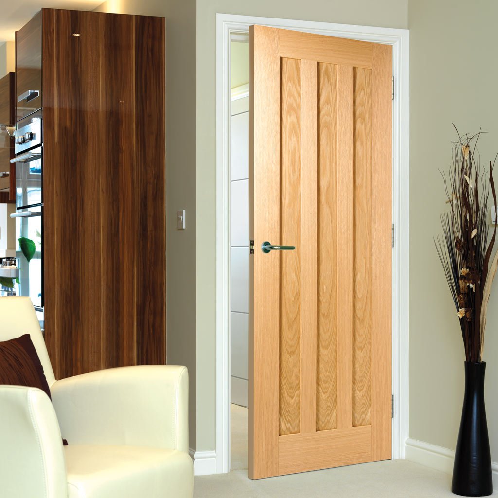 idaho oak 3 solid panel door prefinished