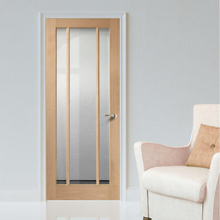 Image: bespoke worcester oak 3l glazed door