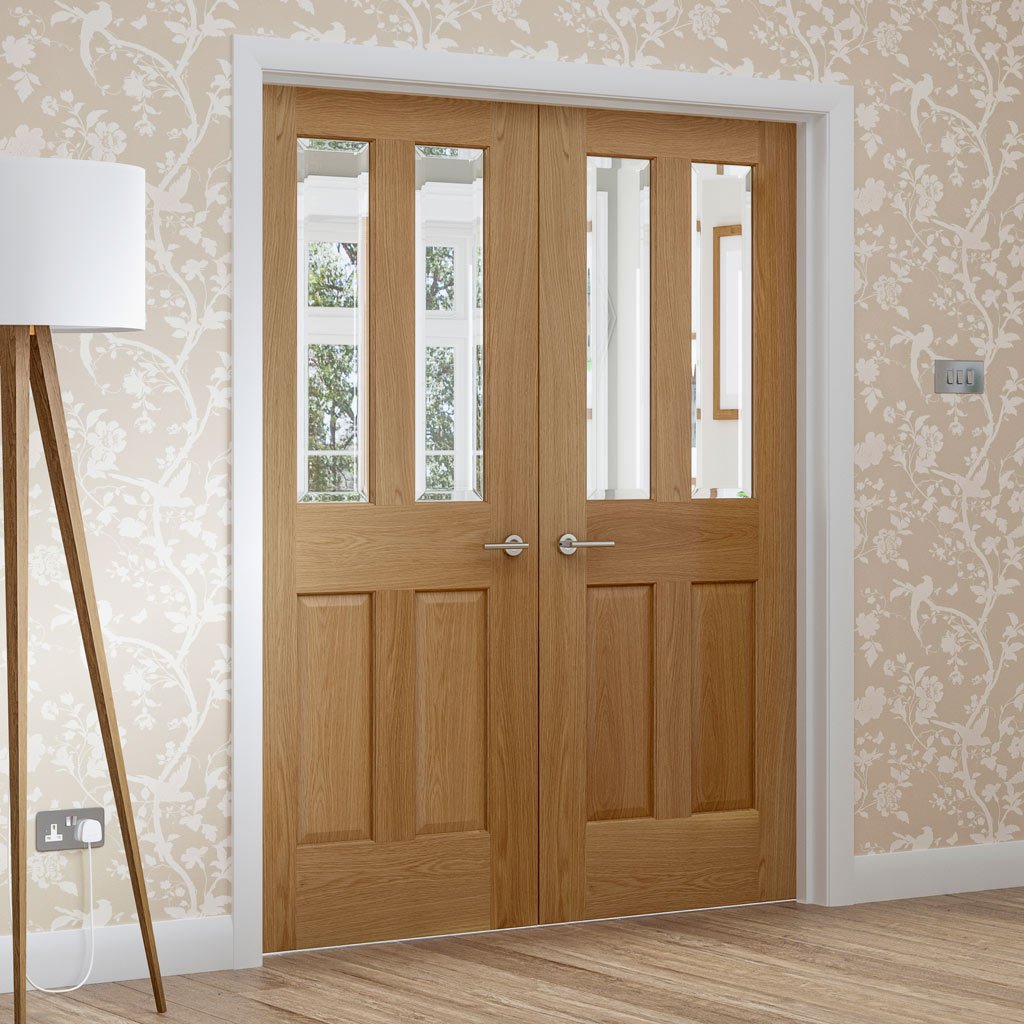 Simpli Double Door Set - Malton Oak Door - No Raised Mouldings - Bevelled Clear Glass - Prefinished
