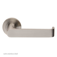 Steelworx SWL1133 Zurigo Lever Latch Handles on Round Rose