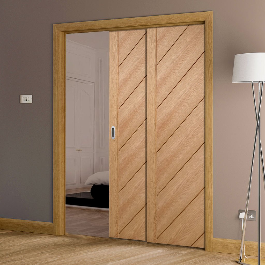 Monza Oak Veneer Staffetta Twin Telescopic Pocket Doors
