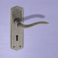 Warwick Old English Lever on Backplate - Key - Distressed Silver