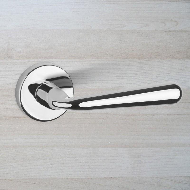 Tupai Rapido CurvaLine Adra Lever on Round Rose - Bright Polished Chrome