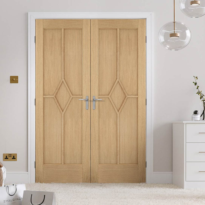 Reims Diamond 5 Panel Oak Internal Door Pair - Prefinished