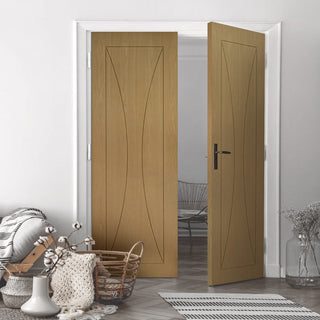Image: Bespoke Sorrento Oak Flush Internal Door Pair - Prefinished