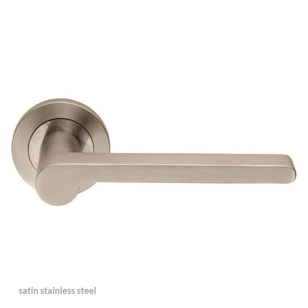 Steelworx SWL1161 Lubecca Lever Latch Handles on Round Rose