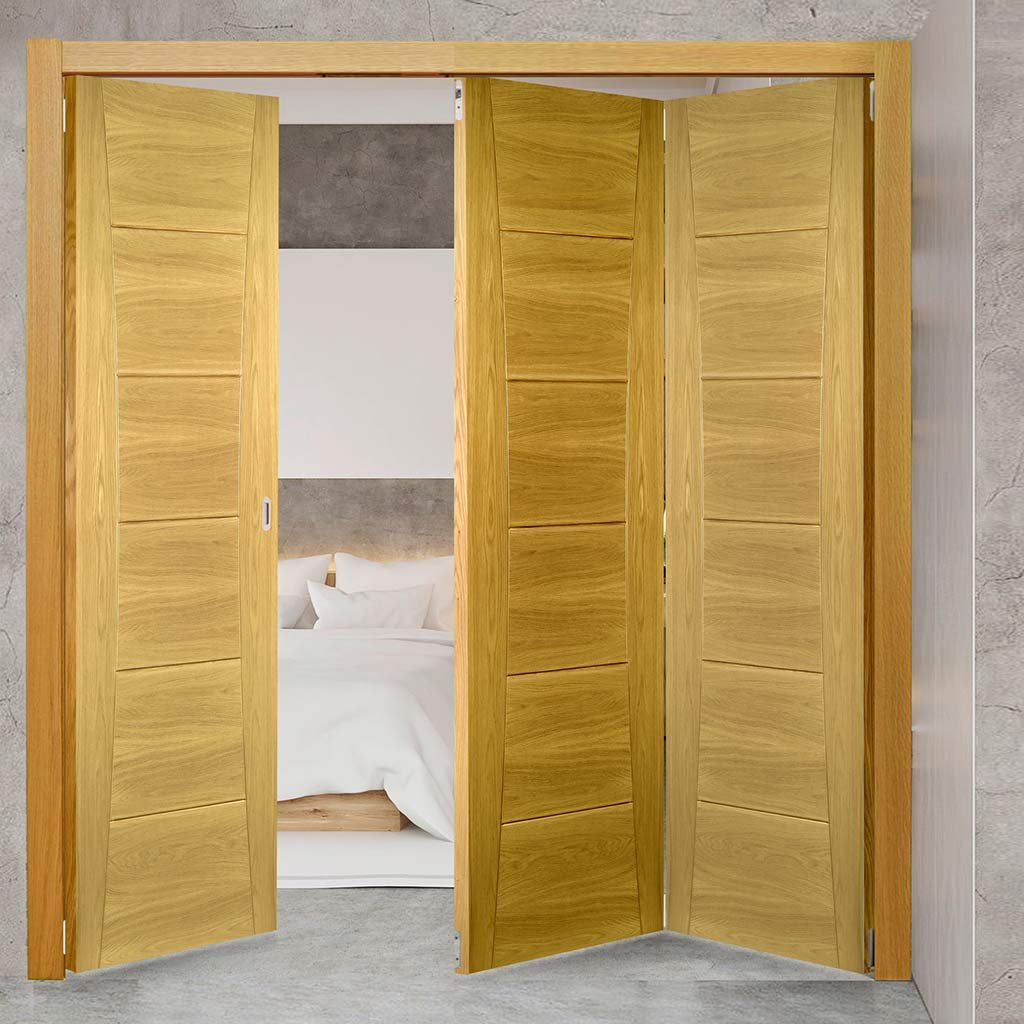 Three Folding Doors & Frame Kit - Pamplona Oak Flush 2+1 - Prefinished