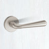 Tupai Rapido CurvaLine Adra Lever on Round Rose - Pearl Nickel