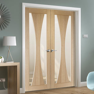 Image: Verona Oak Internal Door Pair - Clear Glass - Prefinished