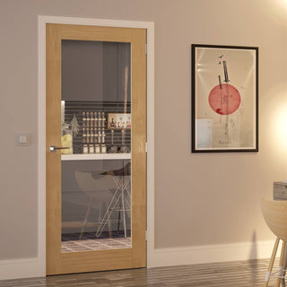 Image: Walden oak veneer interior shaker door with clear safety glass