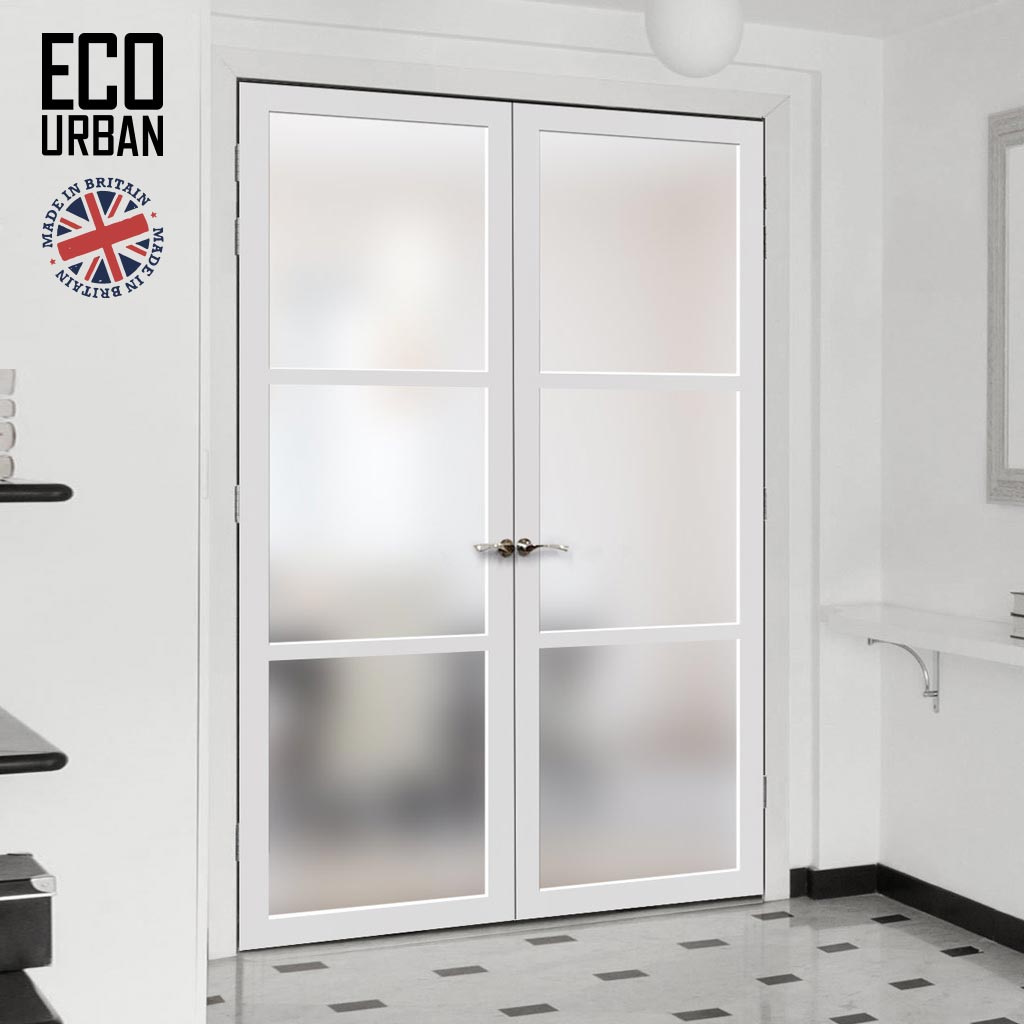 Eco-Urban Manchester 3 Pane Solid Wood Internal Door Pair UK Made DD6306SG - Frosted Glass - Eco-Urban® Cloud White Premium Primed