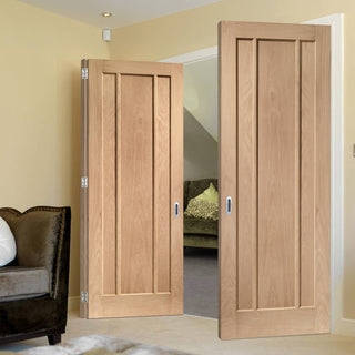Image: Bespoke Thrufold Worcester Oak 3 Panel Folding 2+1 Door