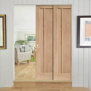 Image: Worcester 3 Panel Oak Veneer Staffetta Twin Telescopic Pocket Doors